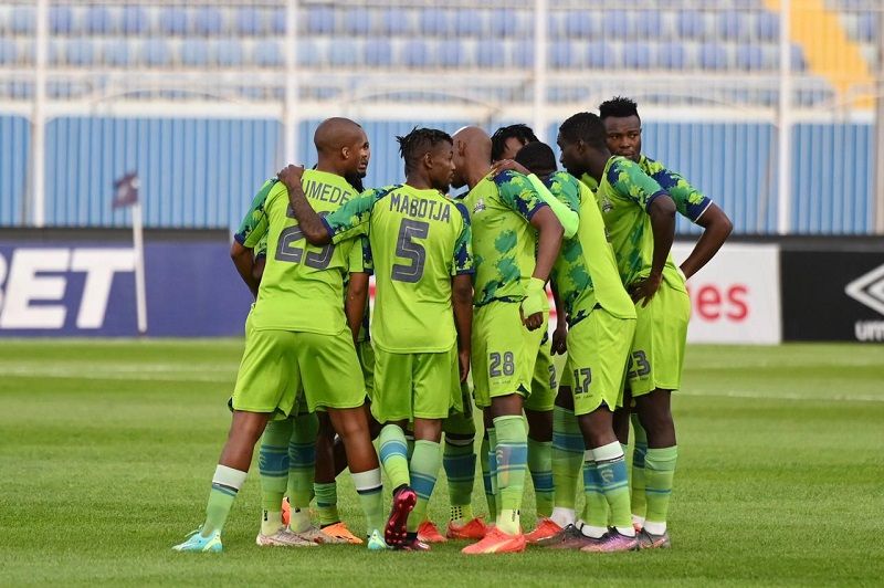 لاعبو مارومو جالانتس