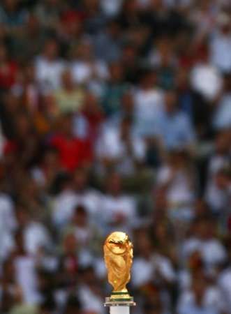 كأس العالم .. حلم الفرنسيين والطليان ! 