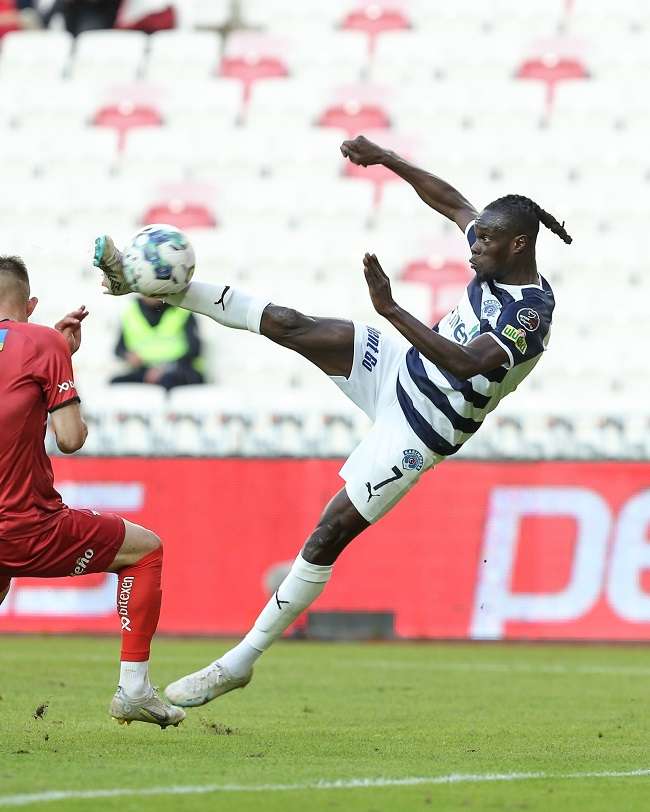 من المباراة