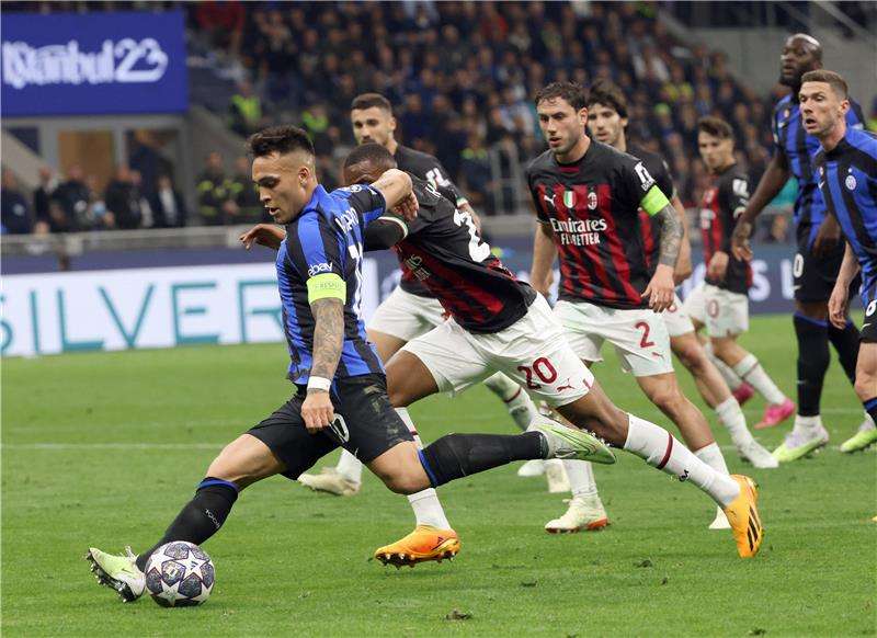 لاوتارو مارتينيز