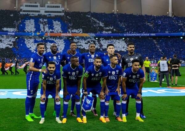 لاعبو الهلال