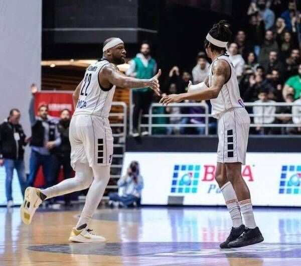 كيروين روش وكليف ألكسندر