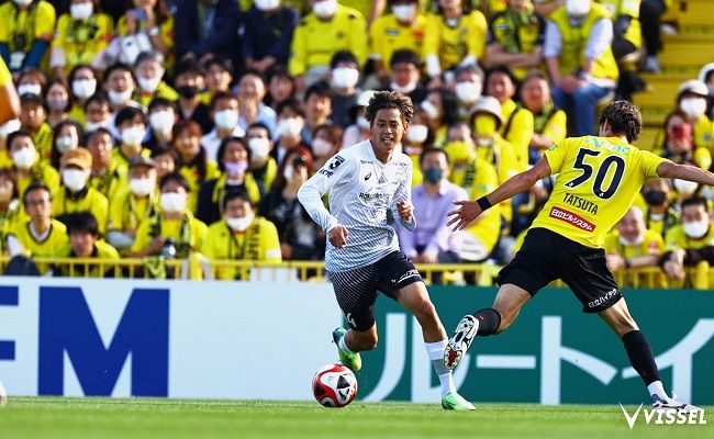 من مواجهة فيسيل كوبي أمام كاشيوا ريسول