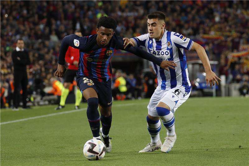 من لقاء برشلونة وسوسيداد