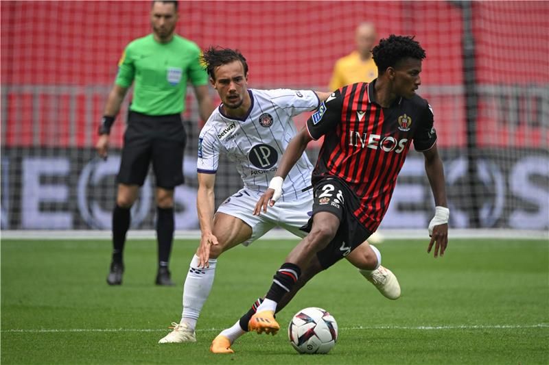 جانب من لقاء نيس