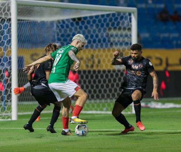 من مباريات الدوري