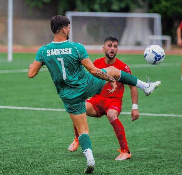 دانيال أبو فخر