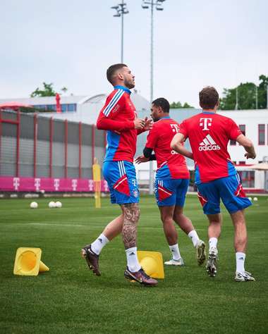 0fec9ed4-3074-4341-a7a1-a06e895e3e1b