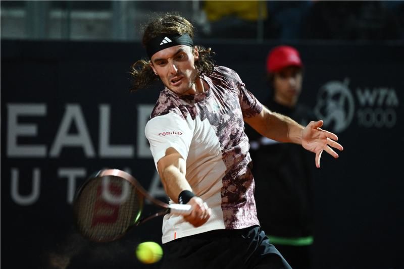 ستيفانوس تسيتسيباس