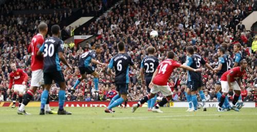 2011-08-28t160411z_01_dst07_rtridsp_3_soccer-england_reuters