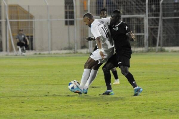 من مباريات الدوري