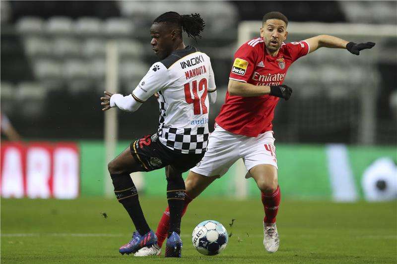 عادل تاعرابت