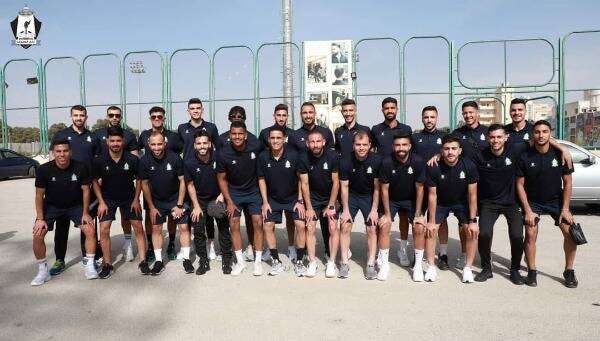 الوحدات يصل فلسطين