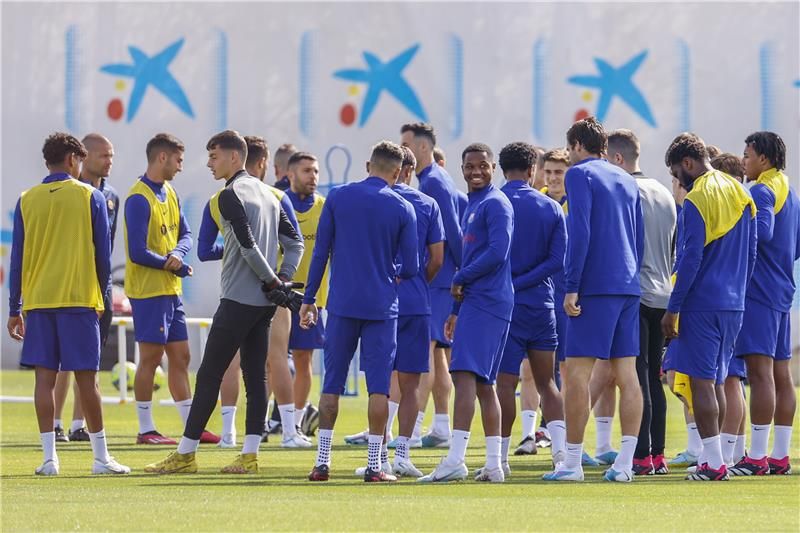 لاعبو برشلونة