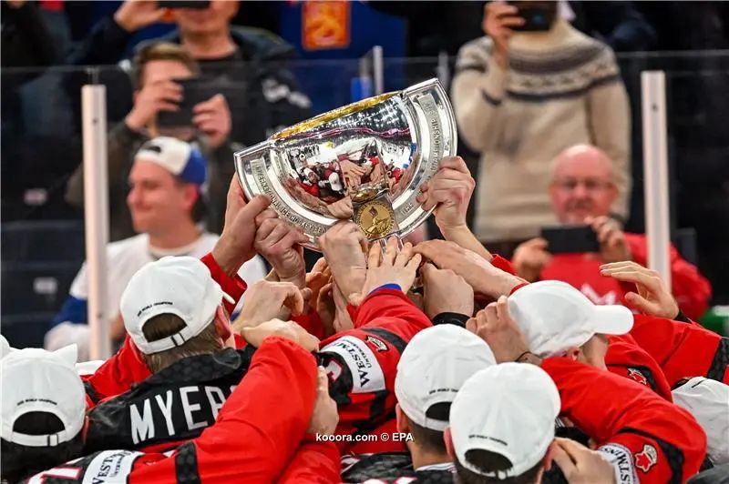 ?i=epa%2fhockey%2f2023-05%2f2023-05-28-10661114_epa