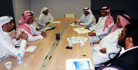 جانب من اجتماع  اللجنة التنفيذية مع اتحاد المعاقين