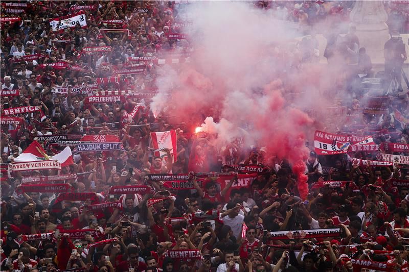 جماهير بنفيكا