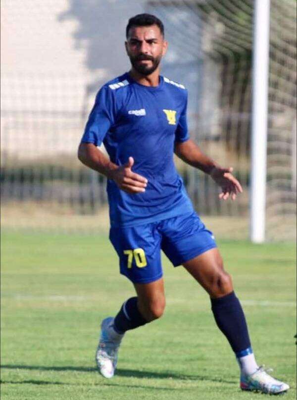 أيمن أبو صهيون