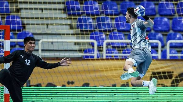 من المباراة