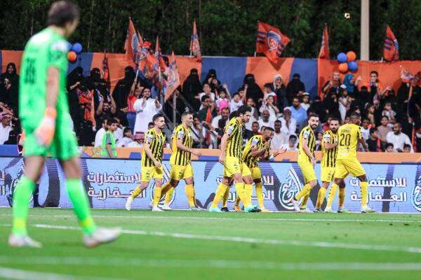 لاعبو اتحاد جدة