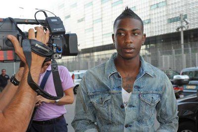 2011-08-30-00000102888977