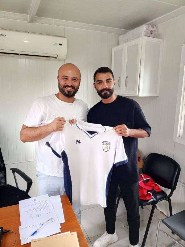 أيمن بو صهيون