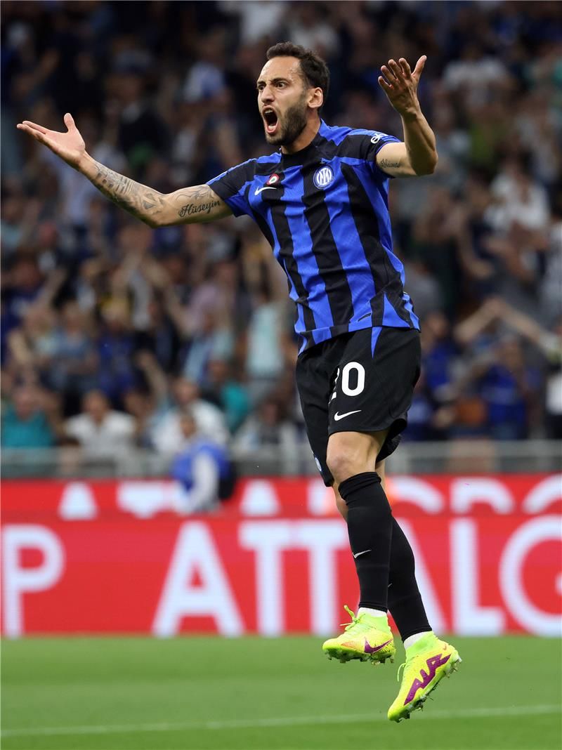 هاكان تشالهان أوجلو