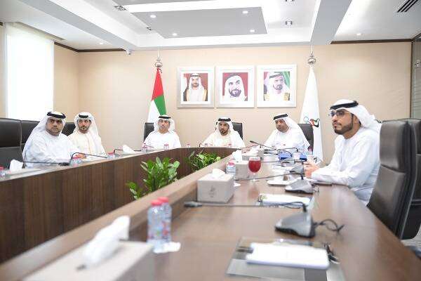من الاجتماع