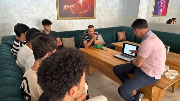 جانب من الاجتماع