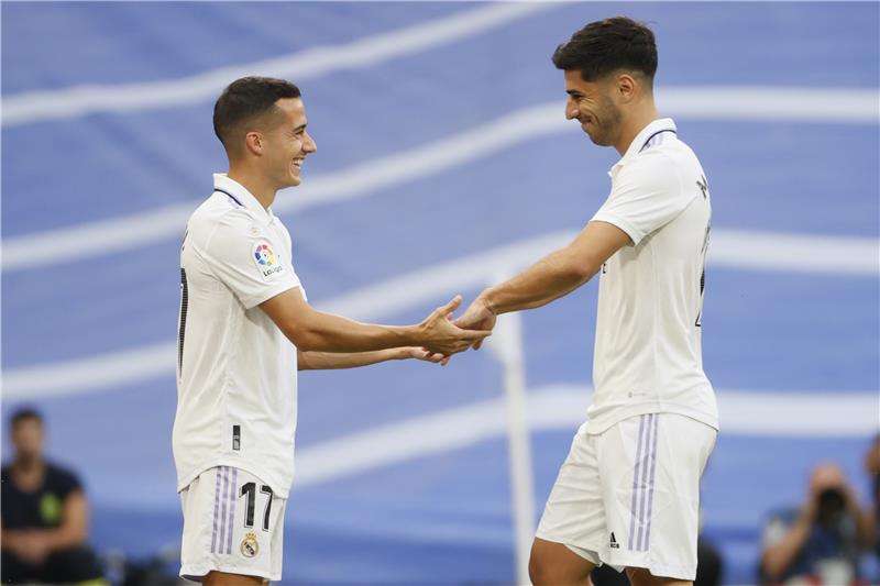 أسينسو (جهة اليمين)