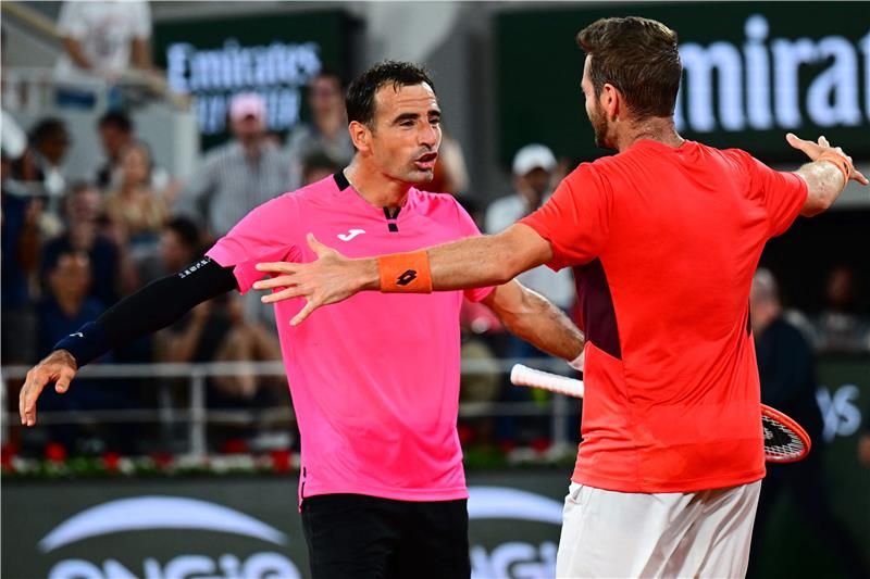 دوديج وكرايتشيك