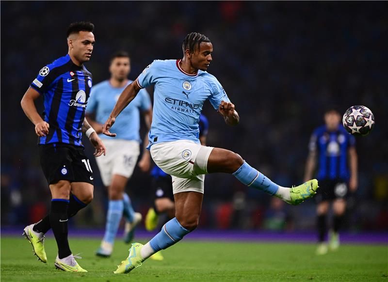 مانويل أكانجي