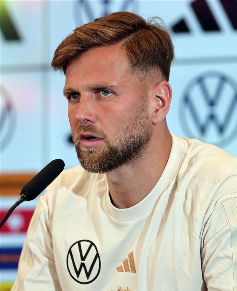 المهاجم الألماني نيكلاس فولكروج