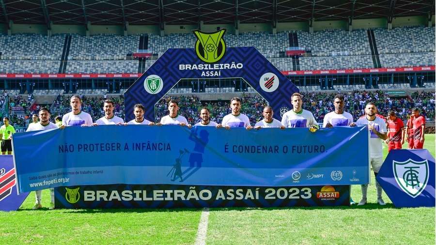 أميريكا مينيرو