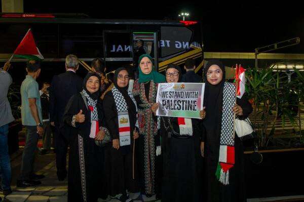 من استقبال المنتخب الفلسطيني