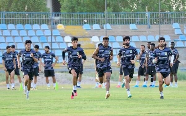 لاعبو القوة الجوية