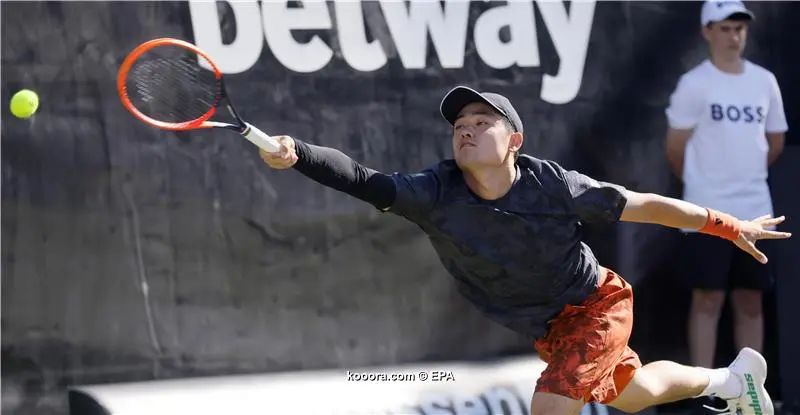 ?i=epa%2ftennis%2f2023-06%2f2023-06-13-10688824_epa