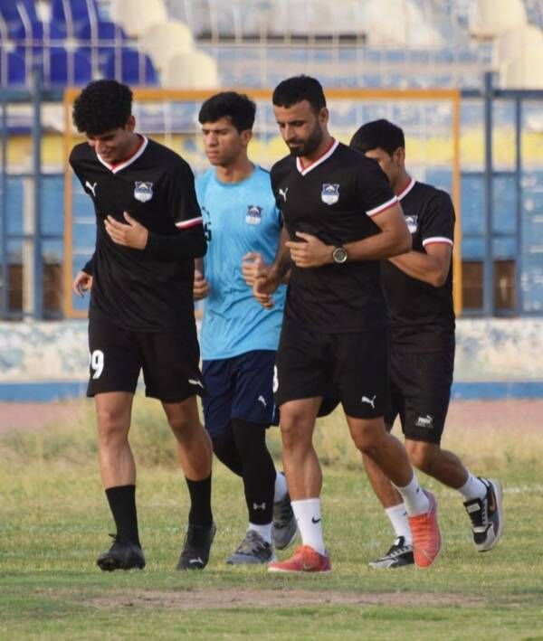 من مران لاعبي النجف