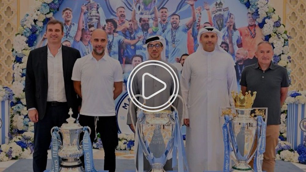 من الاحتفالية