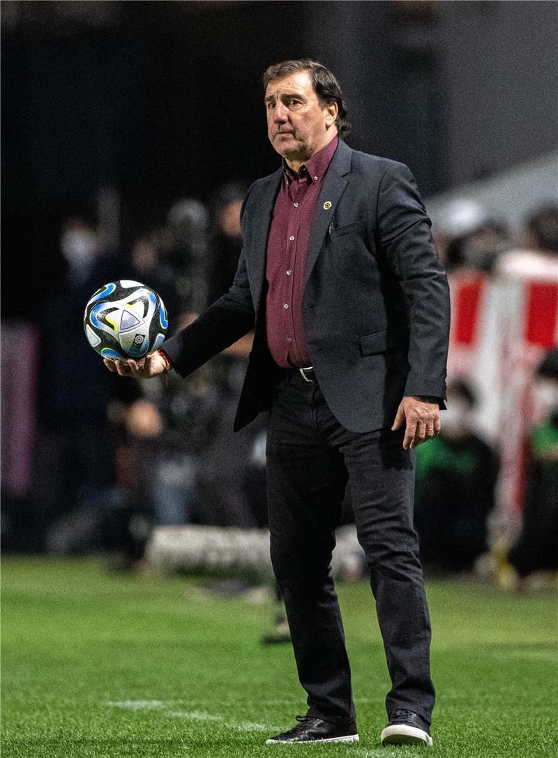 نيستور لورينزو