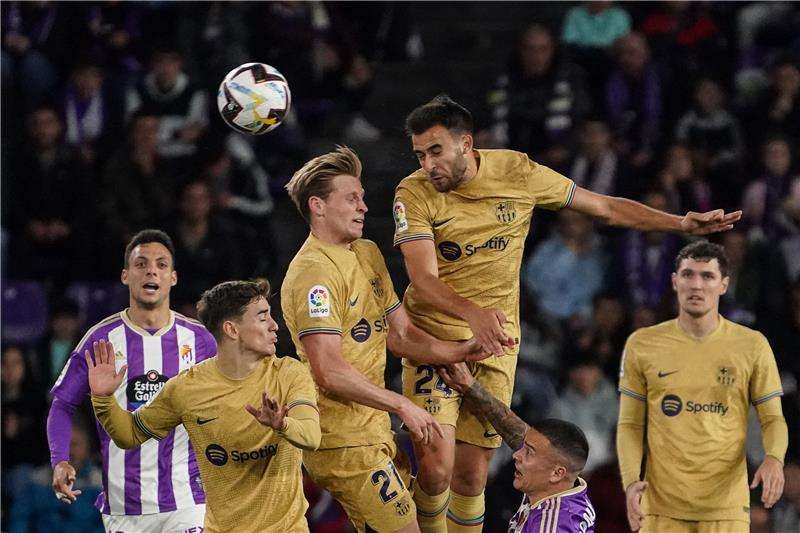 لاعبو برشلونة