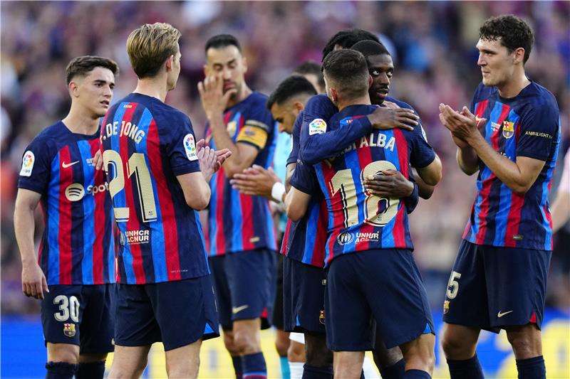 لاعبو برشلونة