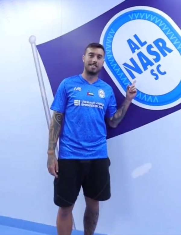 من تقديم اللاعب