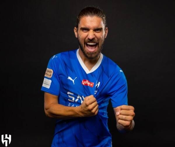 روبن نيفيز بقميص الهلال