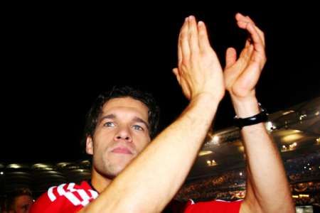 مايكل بالاك كان على دكة الاحتياط في مباراة الامس 