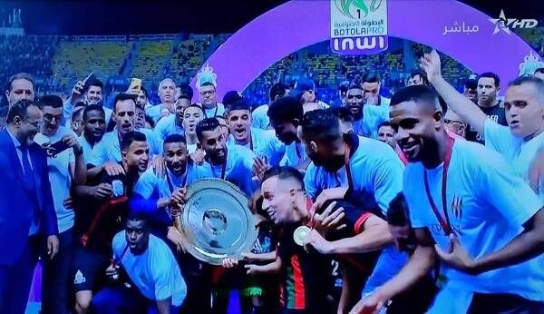 من تتويج الجيش الملكي