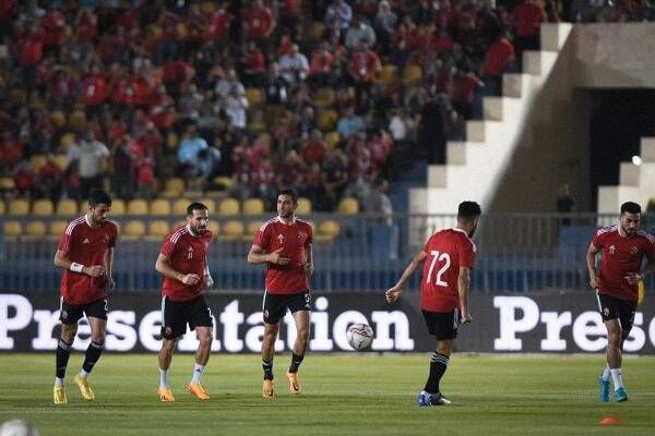 لاعبو الأهلي