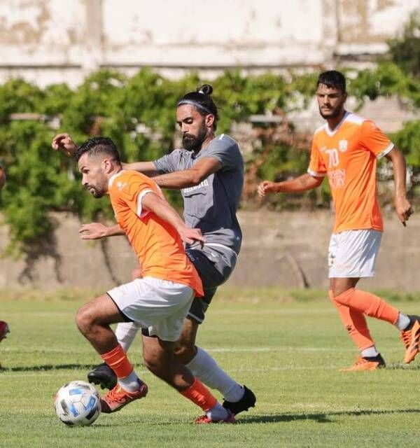 من مباراة الأنصار وطرابلس