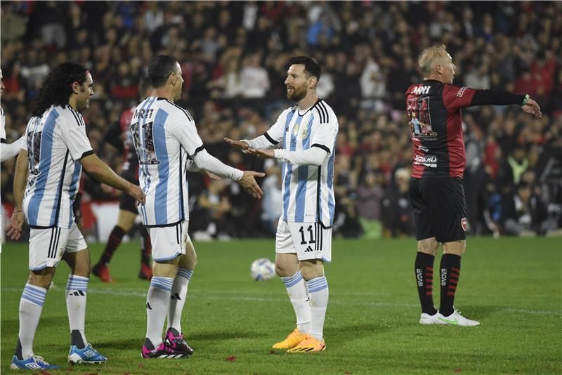 ميسي من اللقاء