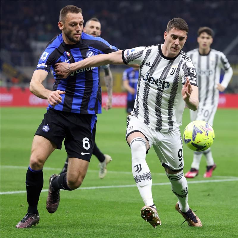 فلاهوفيتش (جهة اليمين)